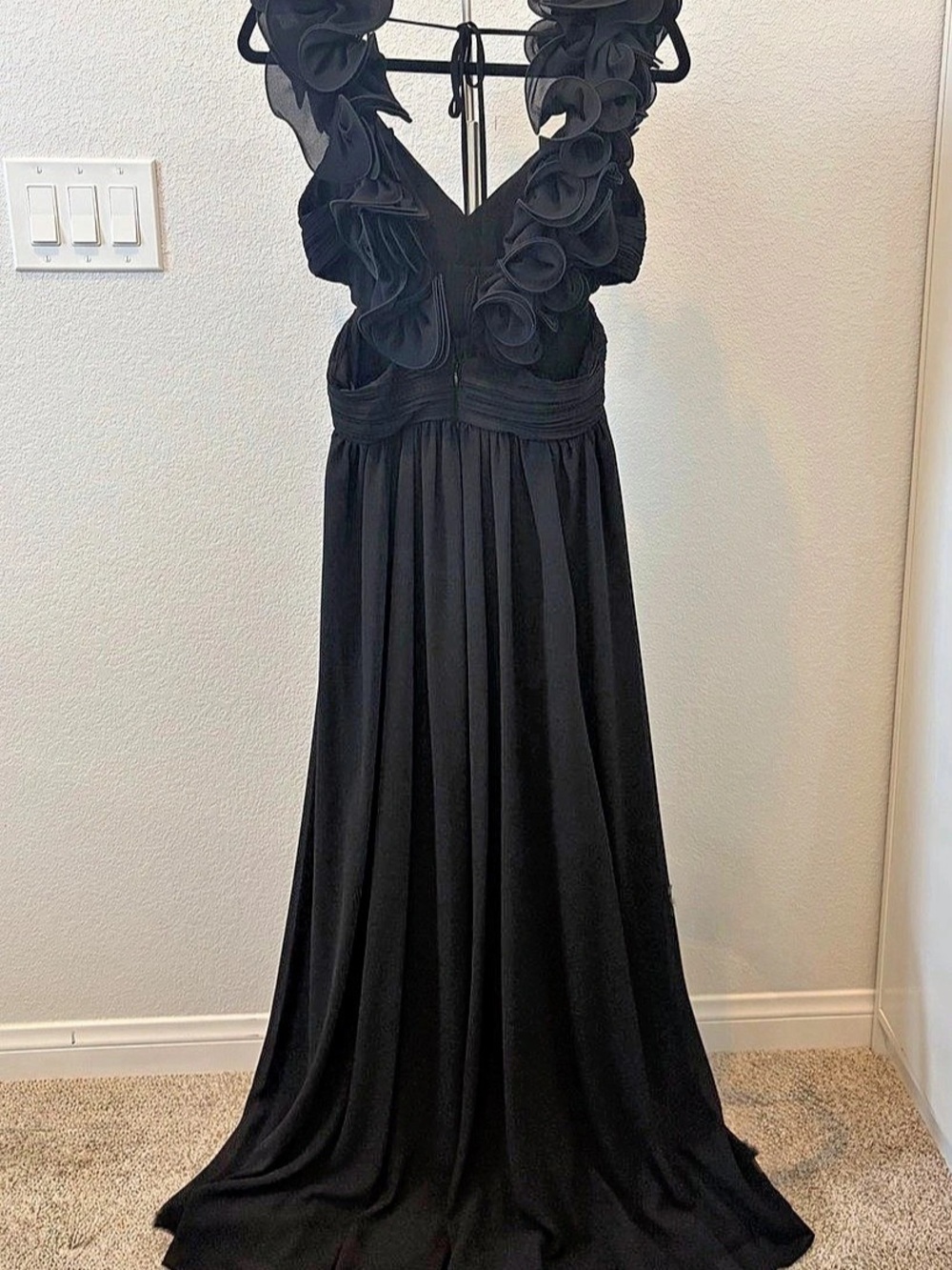 Antonio Melani Black Ruffle Maxi Dress Size 6 Like New